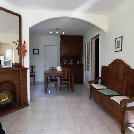 House Chez Sauces 3